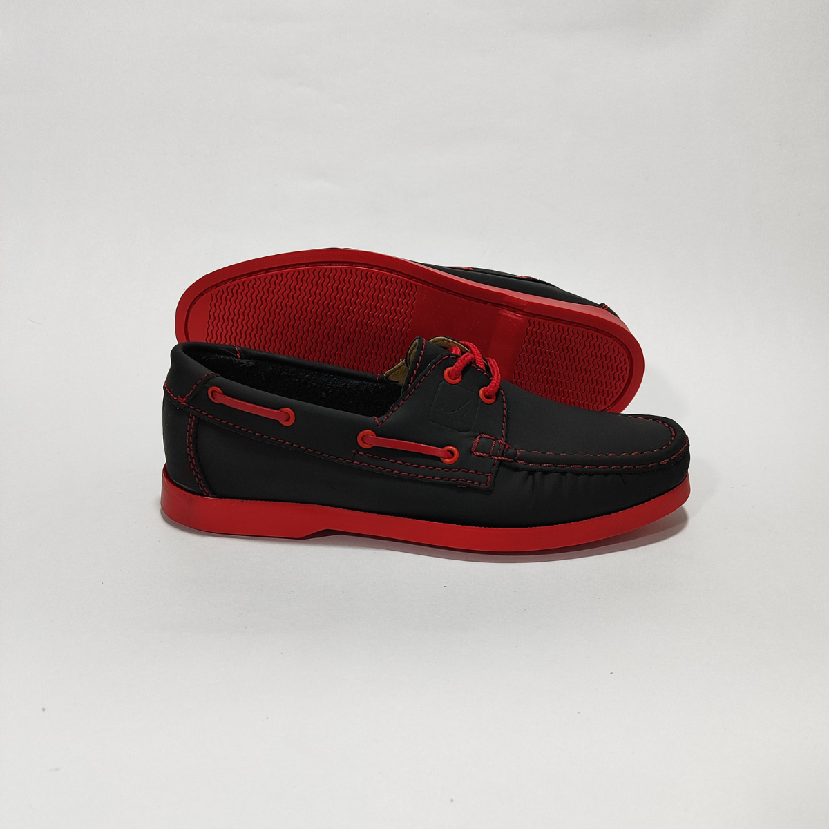 BCS - Apache REF 222 Negro x Rojo