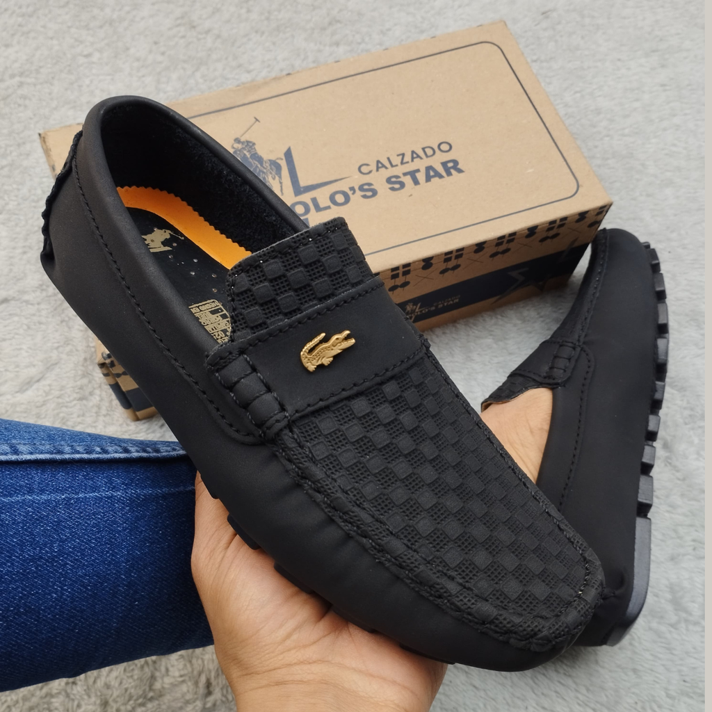 Mocasin Negro pin Metalico 213