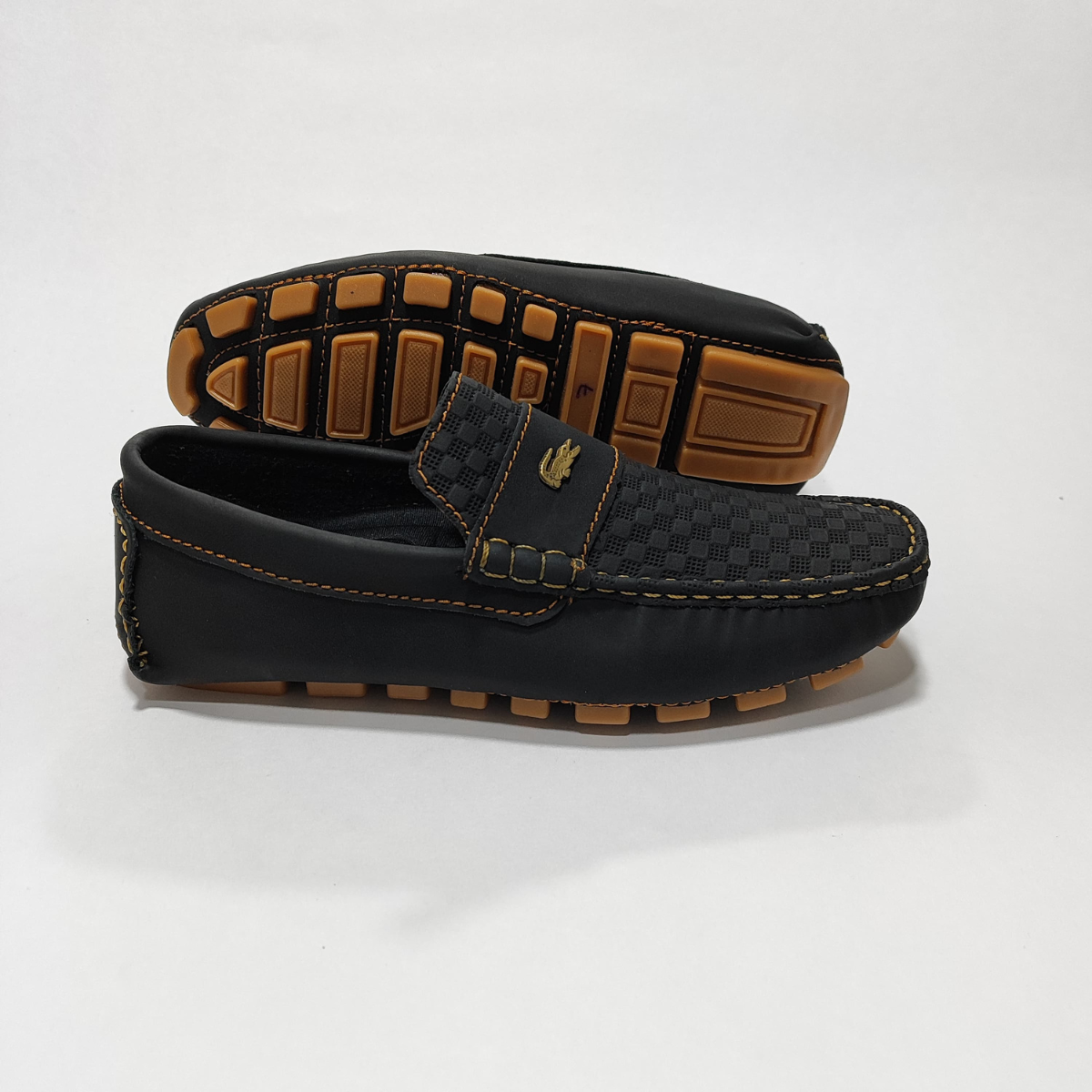 Mocasin Negro H Costuras x Miel 213