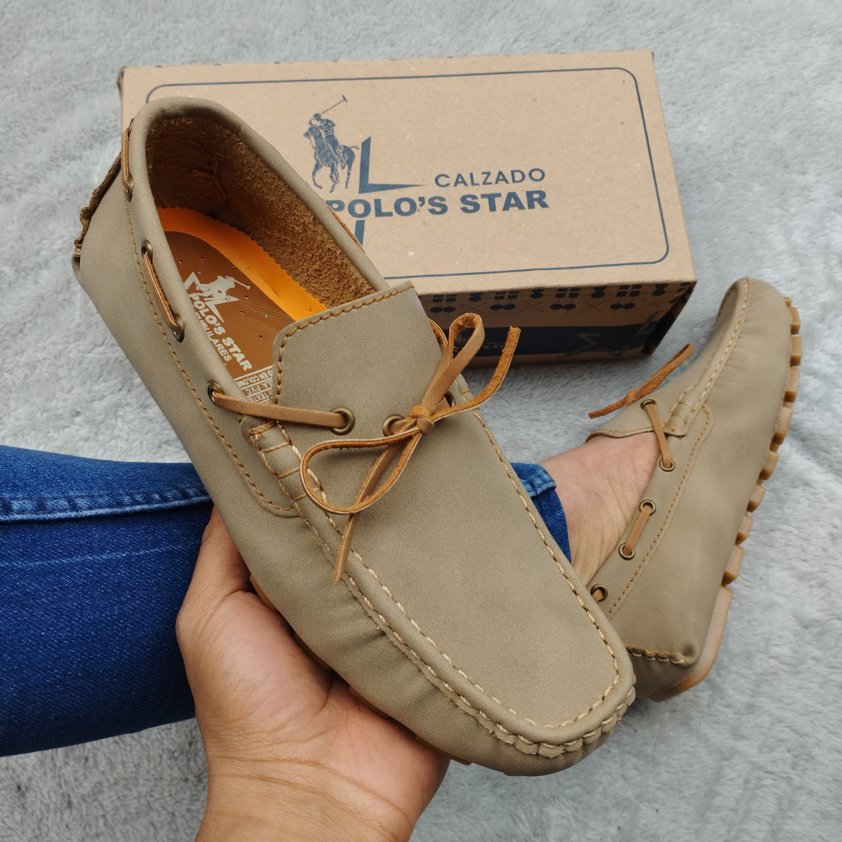 Mocasin Arena con cordones 208