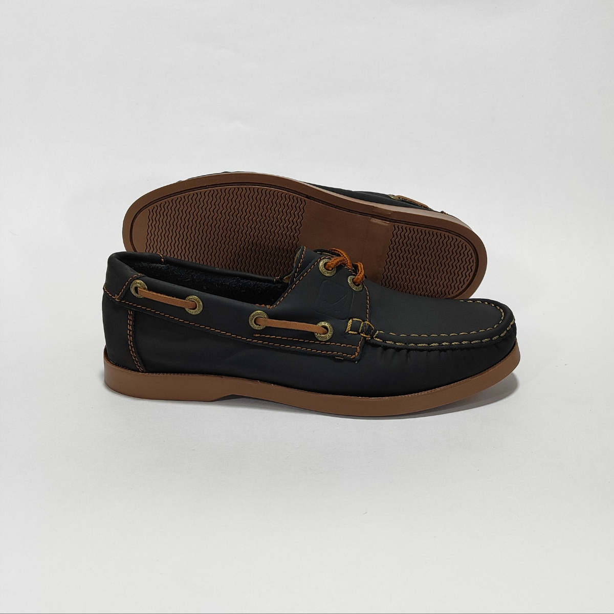 Apache Negro h x Miel 222